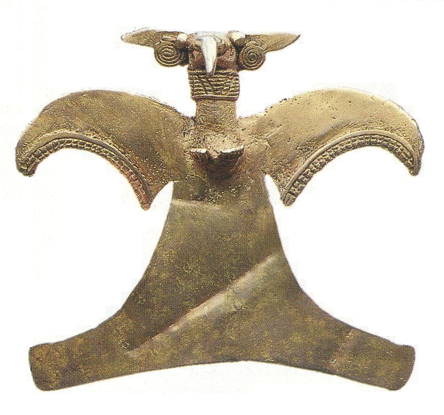 simbolo del Costarica, un'aquila d'oro di fattura maya conservata nel Museo nazionale di San José