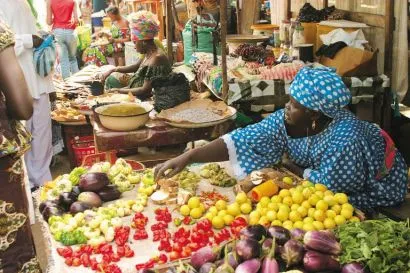 gambia-mercato-verdura
