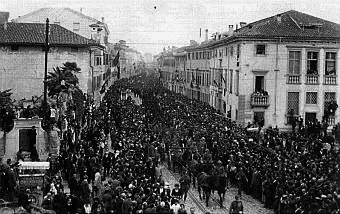 Udine, 3 ottobre 1921. Trasporto delle salme del Milite Ignoto.