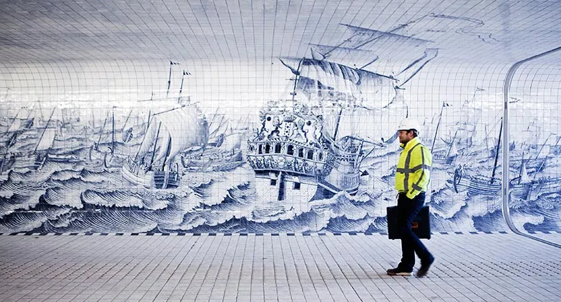 Il bellissimo tunnel di Amsterdam <br />ricoperto da 79mila <br />piastrelle dipinte a mano