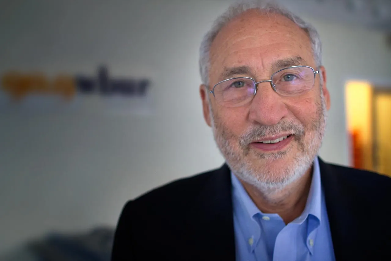 Stiglitz, premio Nobel <br />per l’economia: <br />“non firmate il TTIP”