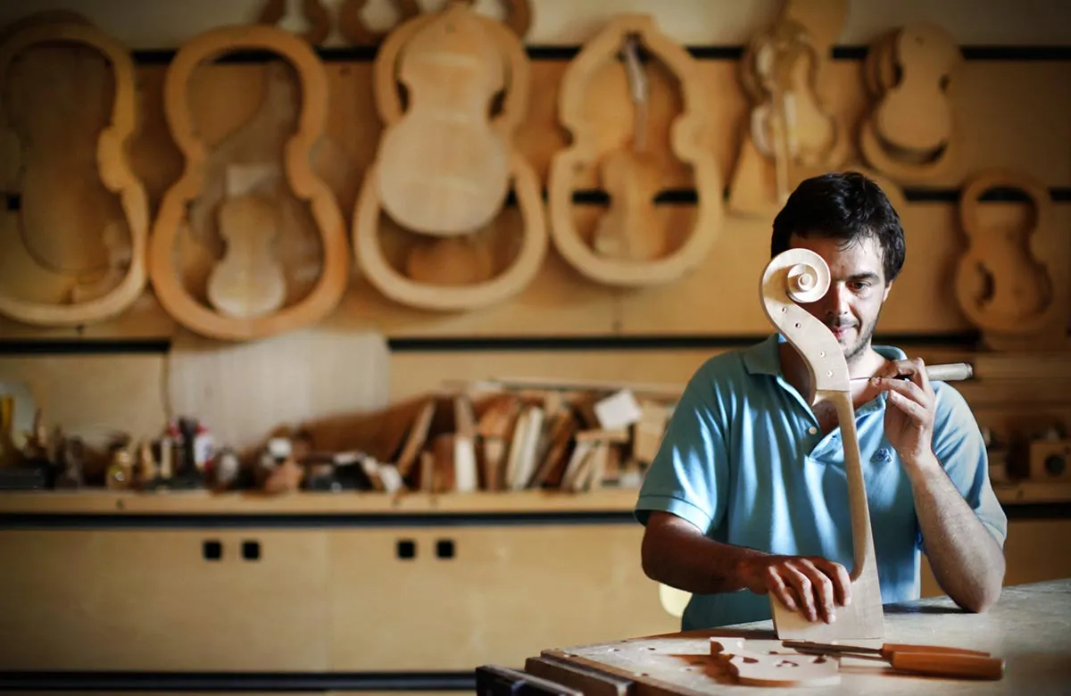 Klaus Davi scrive a Calenda: <br />artigiani italiani siano candidati <br />a Patrimonio dell’Unesco