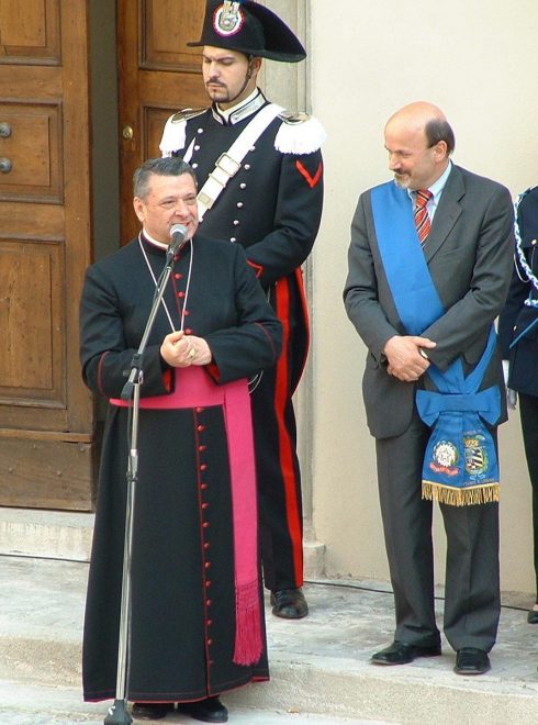 monsignor Paolo Rabitti e Palmiro Ucchielli
