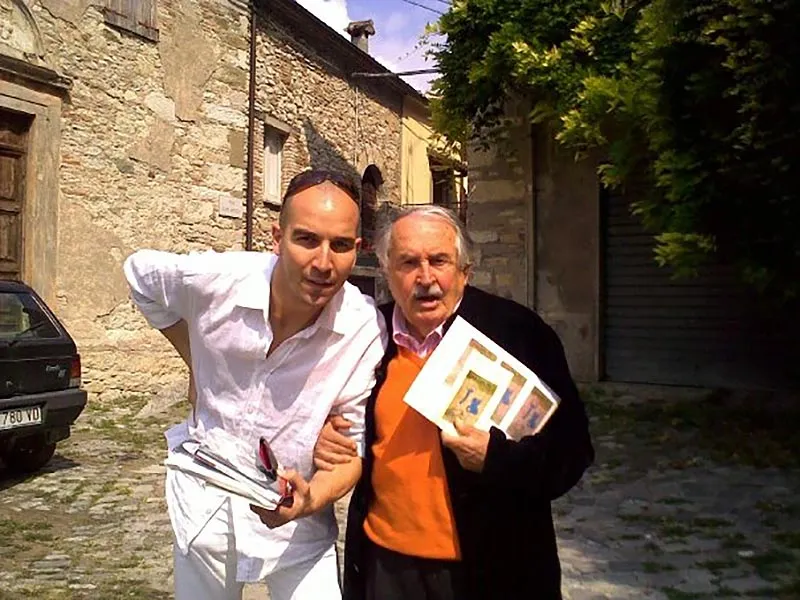 Mario Stefano Pietrodarchi con Tonino Guerra