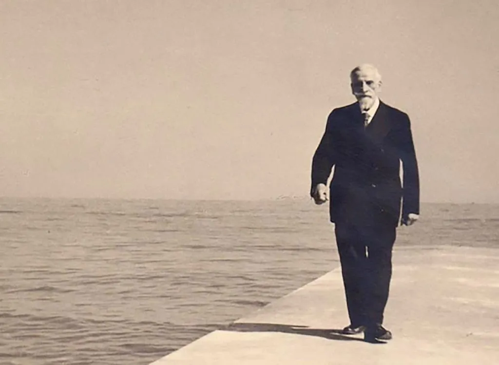 Ettore Fenderl al mare