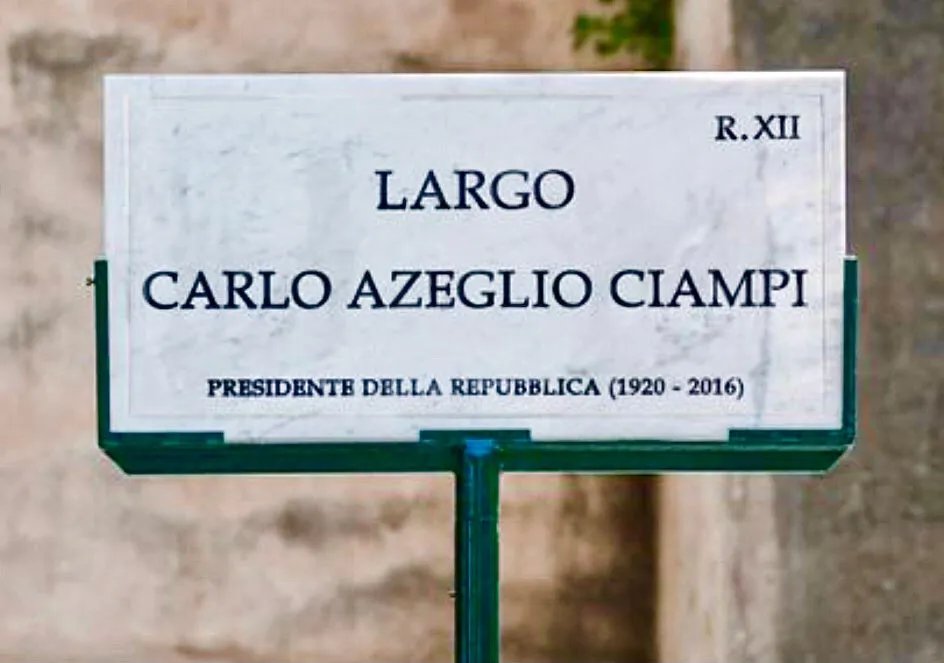 2) targa largo Carlo Azeglio Ciampi "giusto" - Roma