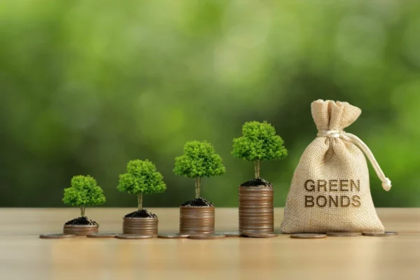 SI SCRIVE GREEN BOND, SI LEGGE VERDE SPERANZA: LE AZIENDE ITALIANE CHIAMATE A FINANZIARE PROGETTI CON POSITIVO IMPATTO AMBIENTALE